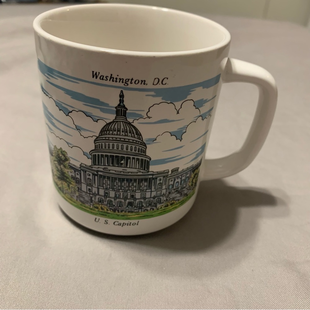 Washington D.C. Souvenir Mug - White Coffee Tea‎ 11oz